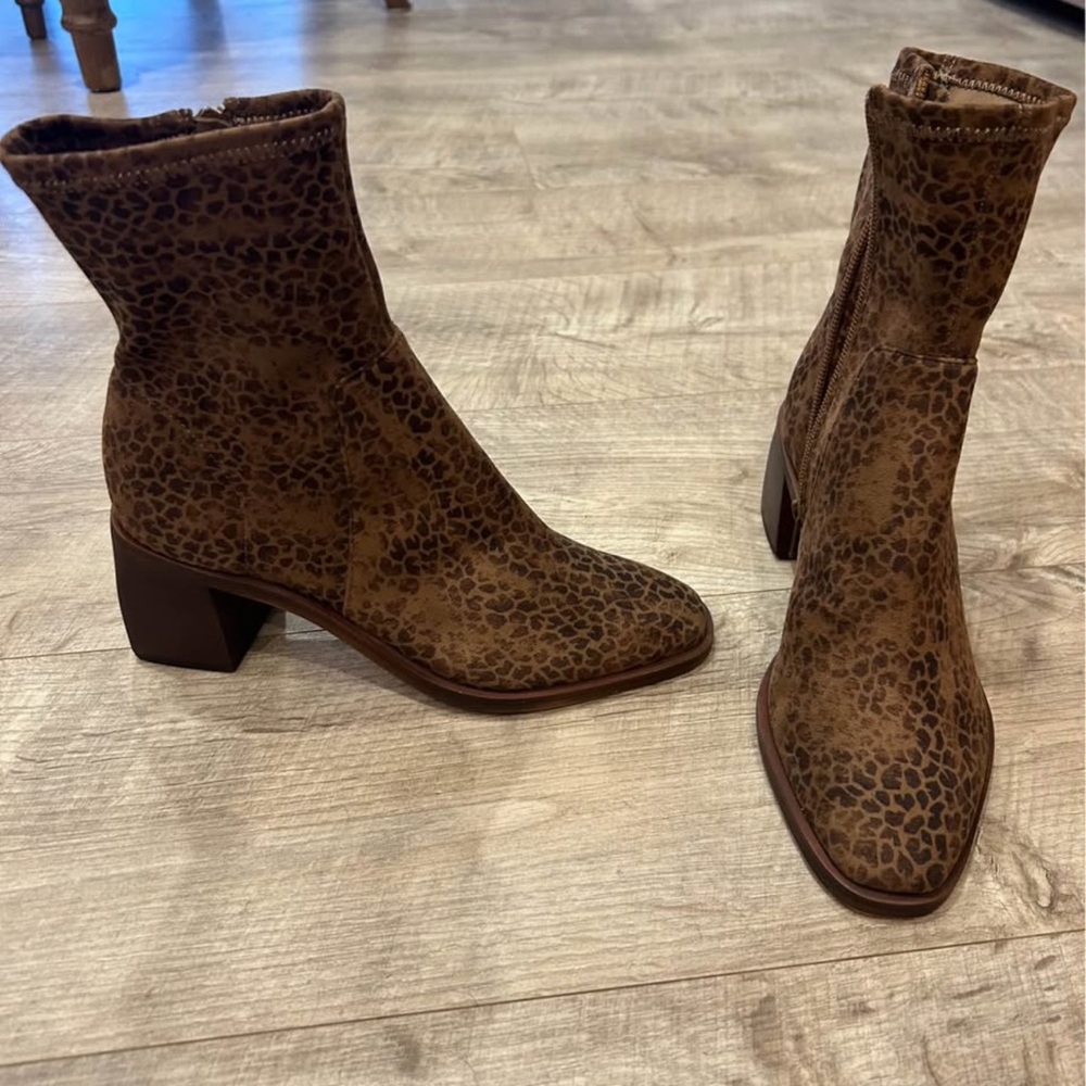 Dolce Vita Brown Patterned Ankle Boots